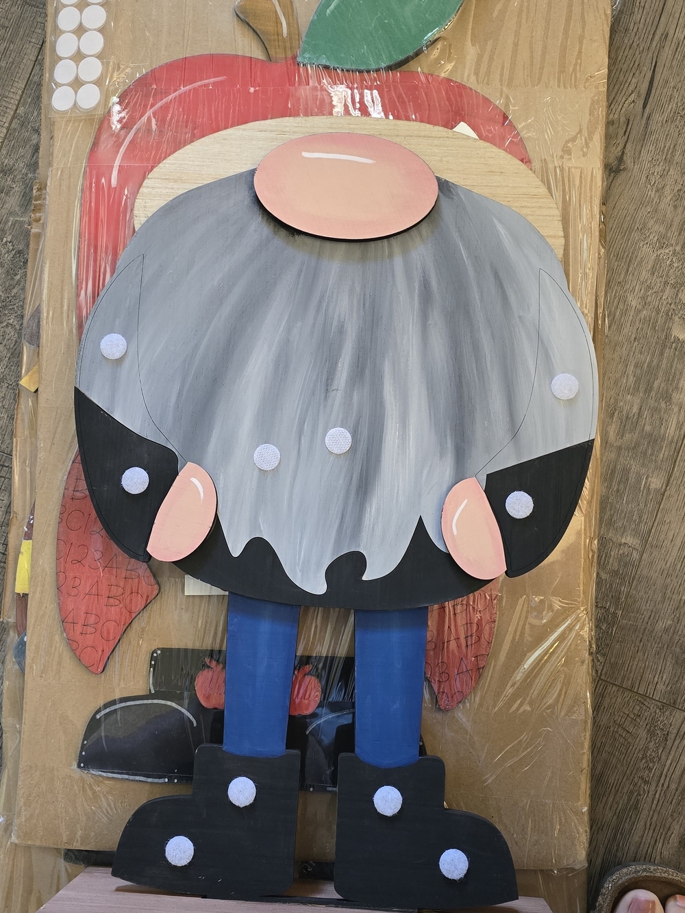 Handpainted Wooden Fall Door Hangers - Scarecrow & Apple Gnome - Picture 2 of 8